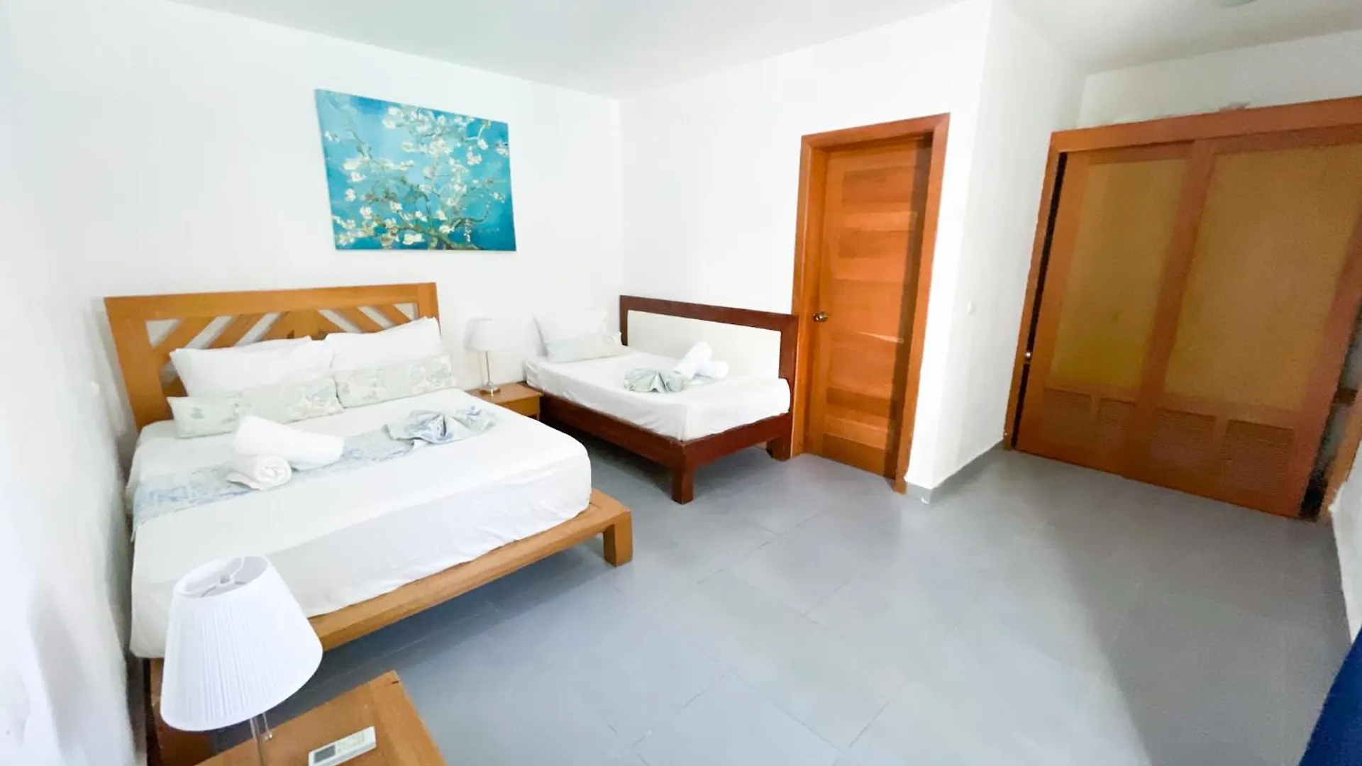 Tropical Adventure Sol Caribe Studios Pool Suites Beach Club & Spa